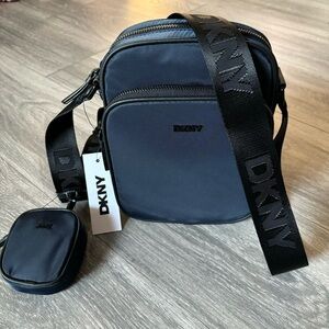 NEW DKNY Gigi Flight Crossbody Bag- Travel Bag Blue MSRP $148